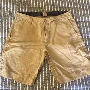 Faherty Mens new 31” Linen cotton khaki shorts